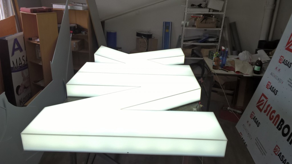 WP_20170225_14_47_19_Pro